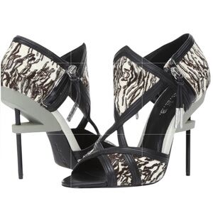 L.A.M.B. Excite Printed Leather Heels - Size 7